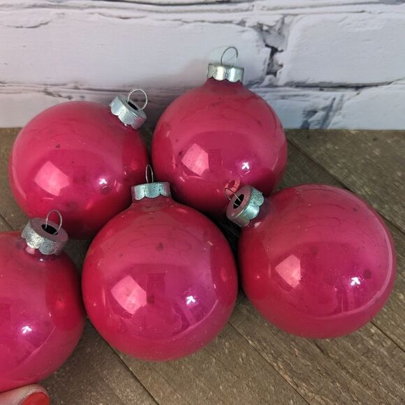 Vintage glass Christmas tree baubles, pink christmas tree ornaments, mercury - Picture 2 of 5